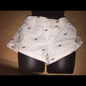 Shorty short hollister size 7 shorts. Real short